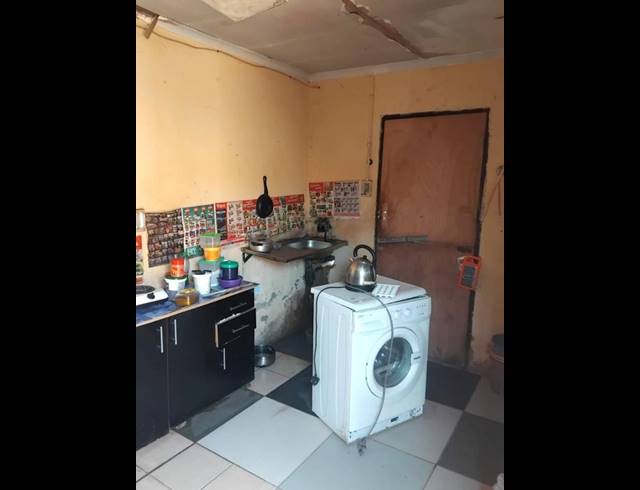 2 BEDROOM HOUSE FOR SALE IN KANANA PARK